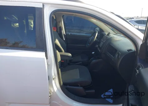 2011 Jeep Compass z USA, uszkodzony, nr VIN 1J4NF1FBXBD249205